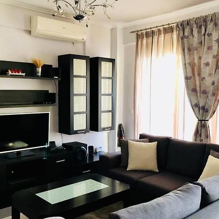 Family Apartment In Greece Kalandra Bagian luar foto